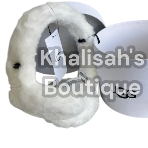 RARE! BNIB! NWT! Ugg Women's Earmuff Sheepskin Waterproof White - Picture 9 of 15